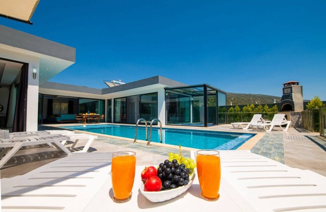 Dreamy Villa with Private Pool and Jacuzzi in Kas