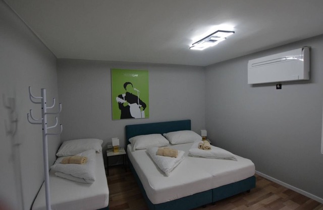 Dreibettzimmer Ohne Storno - Hotel Mittelpunkt Villach