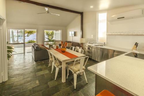 Drift Beach House Getaway