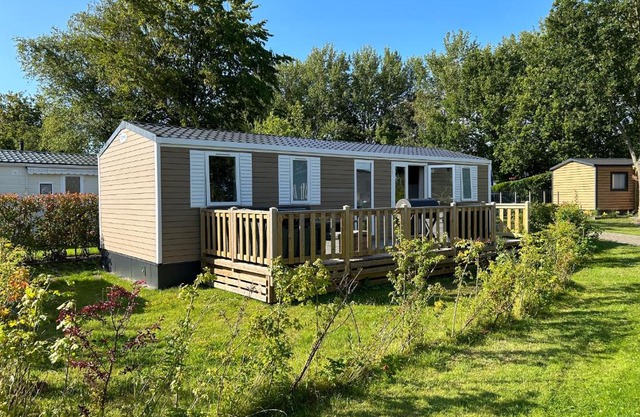 DS Chalets-Simonsgat 63-Geweldige 6 tot 7 persoons chalet met 2 badkamers-vakantiepark Lauwersoog-aan het Lauwersmeer