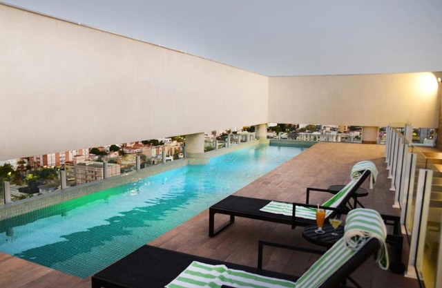 Dubai Suites