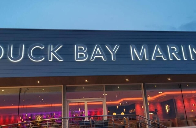 Duck Bay Hotel