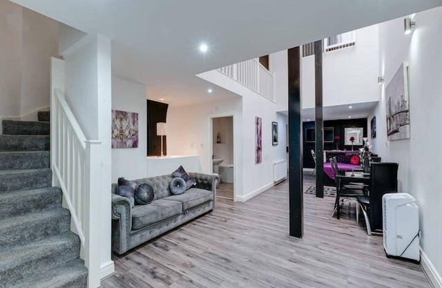 Dukes Street Apartment Hotel