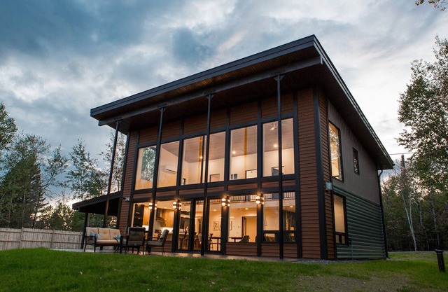 Duluth / North Shore: Casa nueva, 3 habitaciones, recreación al aire libre, Lago Superior