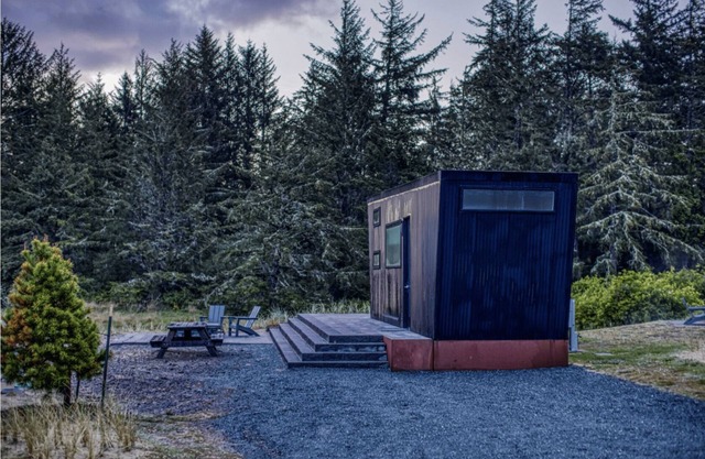 Dune Cabin - The Dune Cabin is well-appointed and uniquely designed and comfortably sleeps 6 guests. Private bedroom with queen bed, open loft with twin beds, and dinette that converts to a full size bed