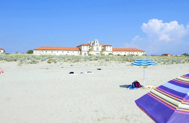 Regina-Elena, vista panorámica al mar - apartamento en primera línea de mar
