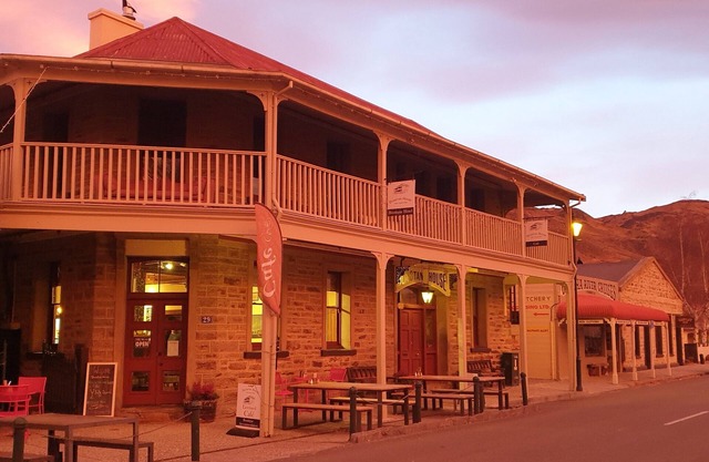Dunstan House