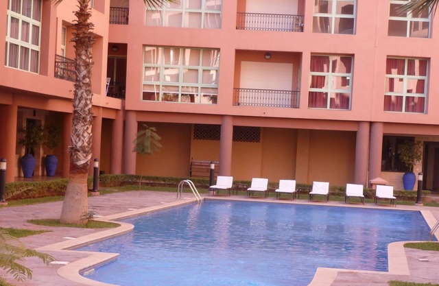 Duplex de 150 m2, incluyendo 45 m2 de terraza de 4 a 6 personas cerca de los Jardines de Majorelle