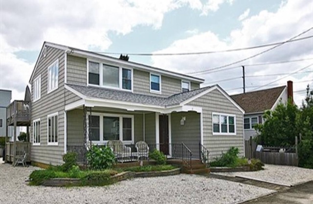 Alojamiento de 3 habitaciones en Brant Beach