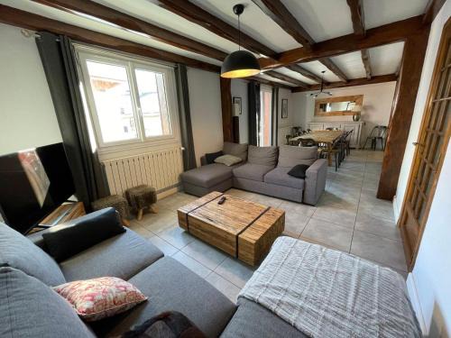Duplex 5 pièces, 12 pers, exposé Sud, WIFI, parking, sauna - FR-1-263-90