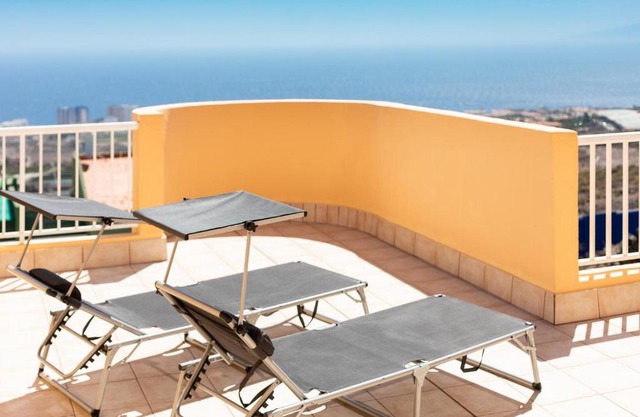 Duplex Charco del Valle with Sea View