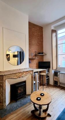 DUPLEX CHARMANT- Hypercentre - Clim - Métro - WiFi