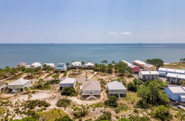 Duplex in a private gated beachfront community! - Sunrise East