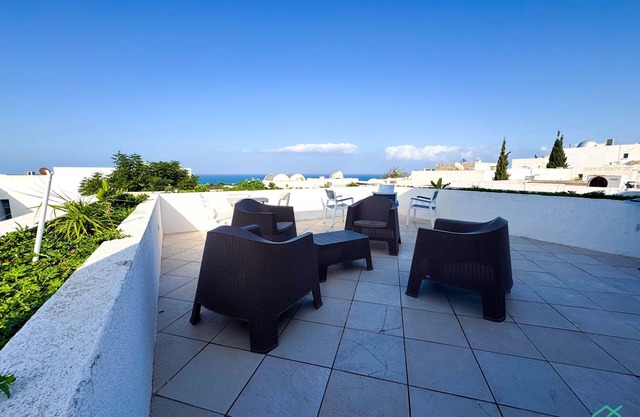 Duplex luxueux hammam et vue mer :Golden tulip