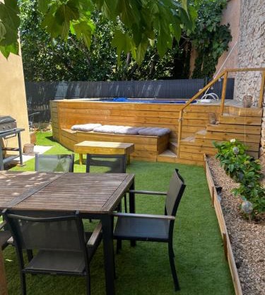 Duplex piscine 3 chambres et Clim proche plages