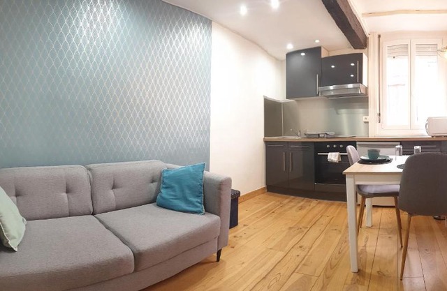 DUPLEX PLEIN DE CHARME EN PLEIN CENTRE VILLE DE VALENCIENNES
