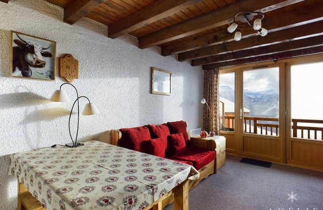 Duplex rénové avec balcon et parking, à 100m des pistes - FR-1-398-529
