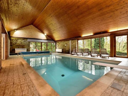 Durbuy Forest Villa with Pool