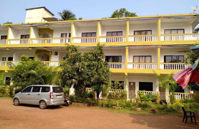 Durga Resort Arambol Beach