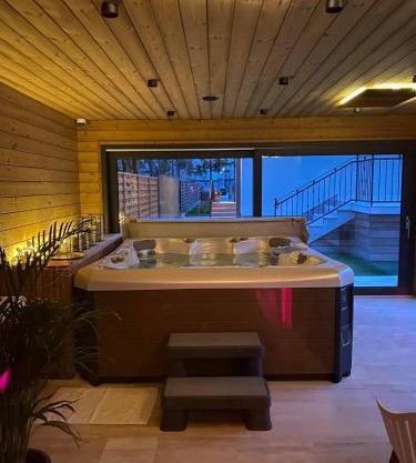DV Premium Apartments