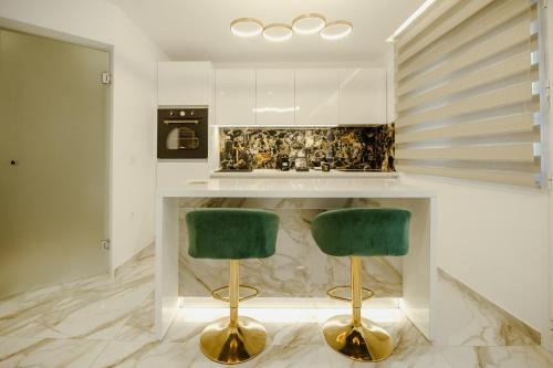 ΔVO luxury apartment