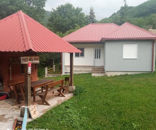 dvokrevetni apartman
