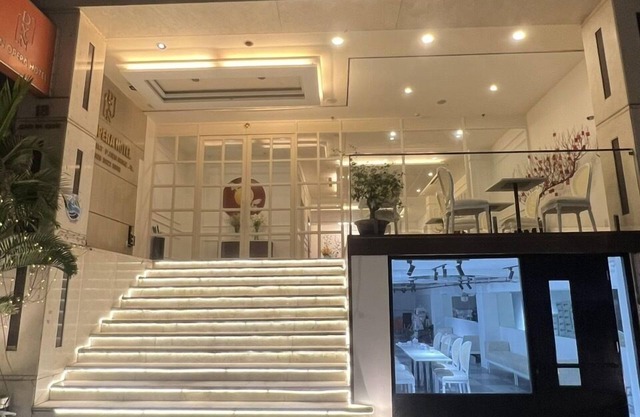 Dyn Opera Hotel
