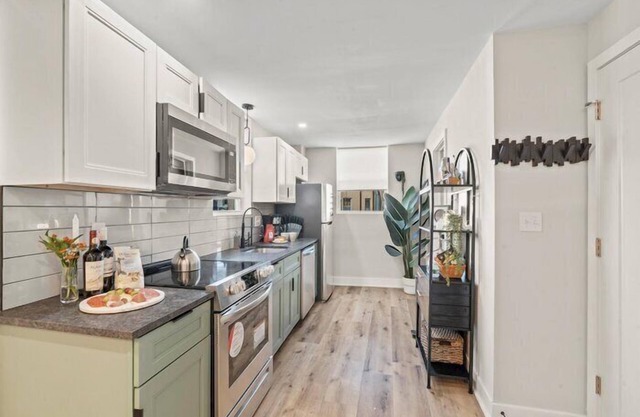 E Passyunk Ave 1BR Gem Prime Location