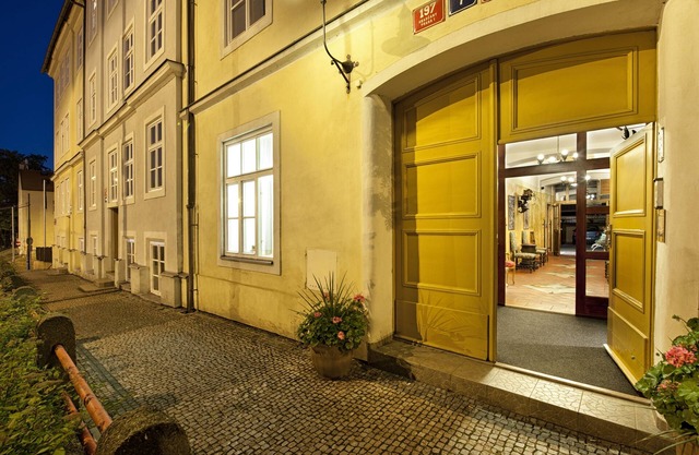EA Hotel Jelení dvůr Prague Castle