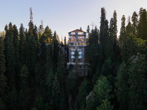 EAFR Hotel