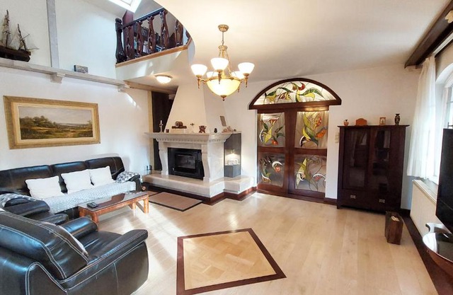 Eagle Penthouse