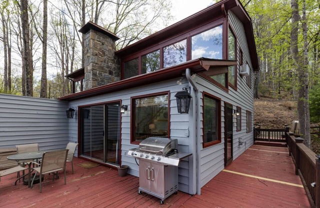 Eagle Point*VIEWS*Fireplace*Sleeps4*Resort*HIke*