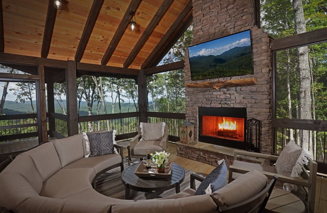 Eagle Ridge- Blue Ridge GA