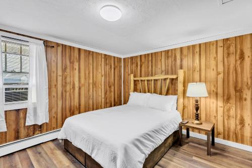 Eagles Nest Motel Unit 6