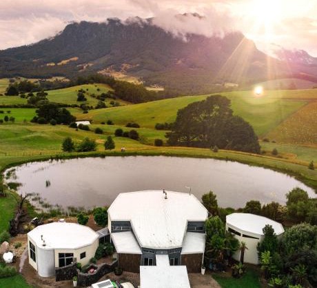 Eagles Nest Retreat