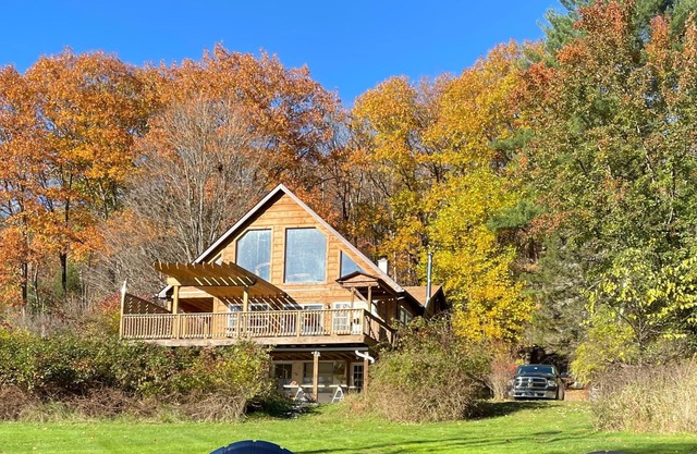 Eagles' Perch River House in the Catskills