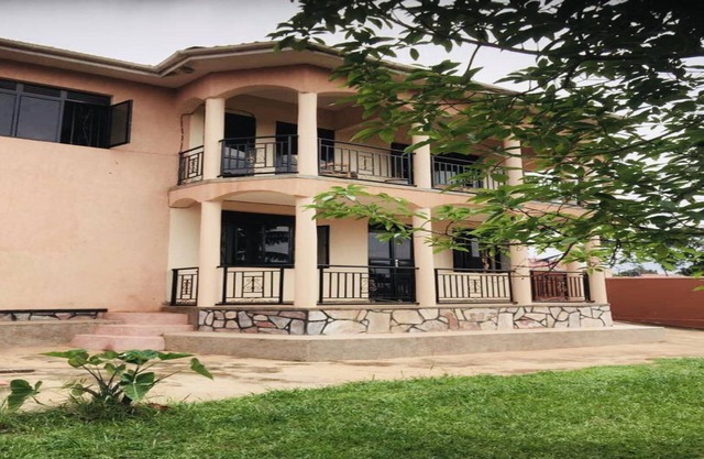 Residencia de las Águilas - Entebbe Kitala
