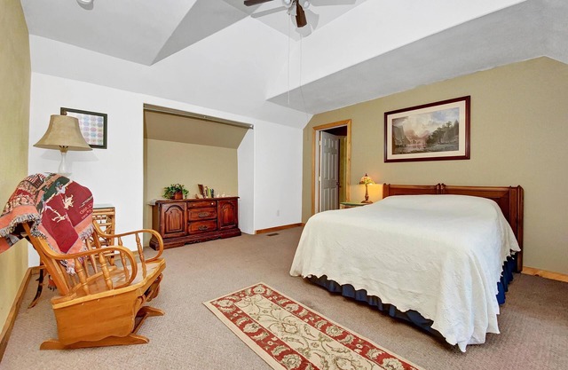 Eagles Roost - The Nest #11 at Wind Walker Homestead, Sleeps 5