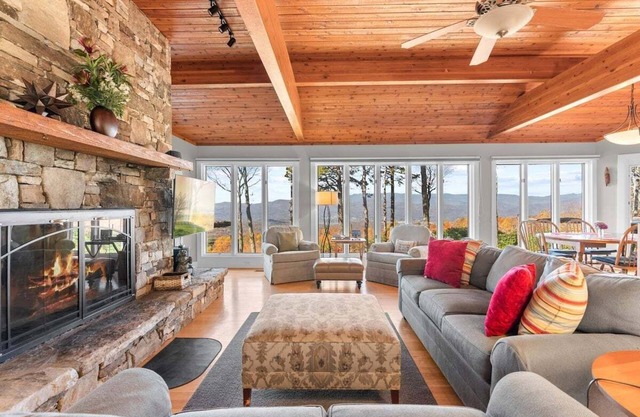 Eagleview 42 Acre Mountain Top w/free Biltmore Pass