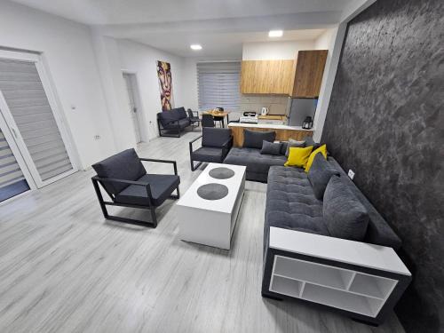 East Gate Apartments