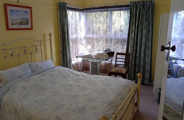 East Geelong House - Mimosa Cottage