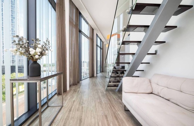 East London Penthouse Bow