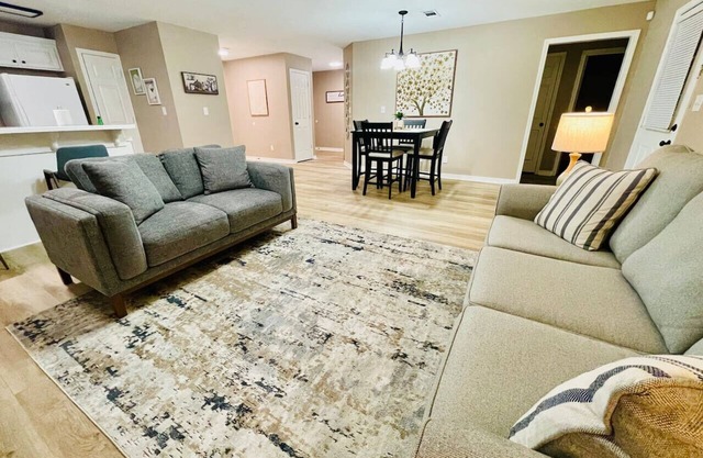 Eastgate 10A beautiful townhouse