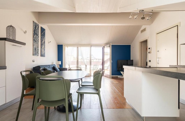 easyhomes - Brera Luxury Suites