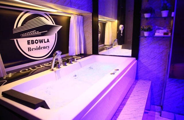 Ebowla Residency