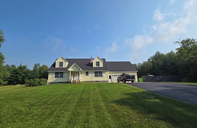 Large Home in Michigans U.P located within the Hiawatha National Forest.