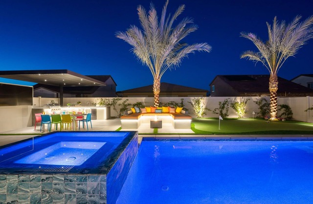 Eclectic Paradise w/Pool & Spa! Close to Festivals