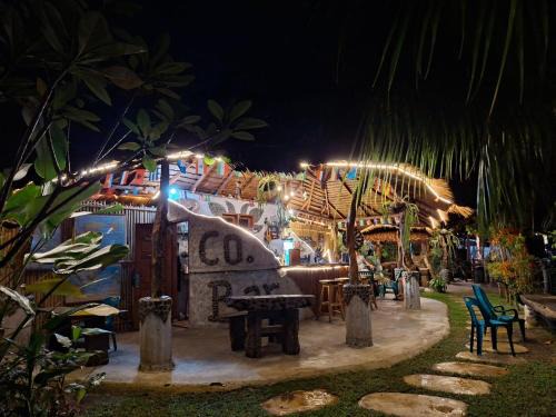 eco trekking lodge, Bar & jungle tour's