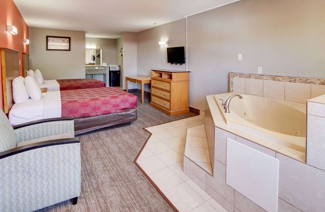 Econo Lodge Airport