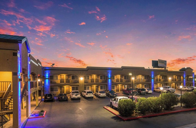 Econo Lodge Hesperia - Victorville I-15